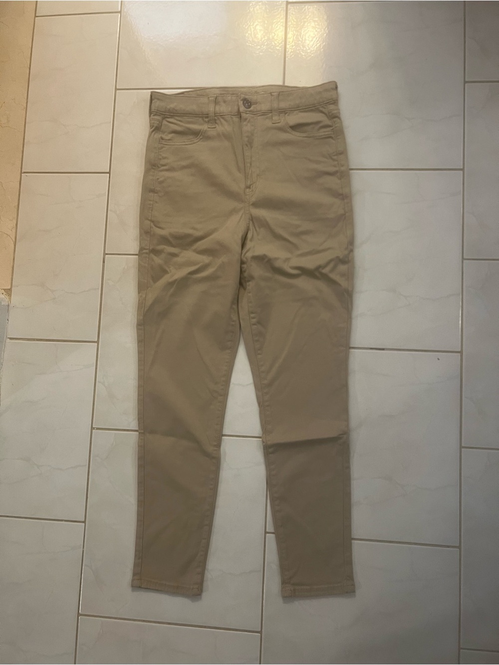American Eagle Outfitters Women’s Khaki Colored Super High-Rise Jegging Jeans